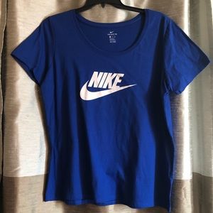 Plus size Nike T-shirt